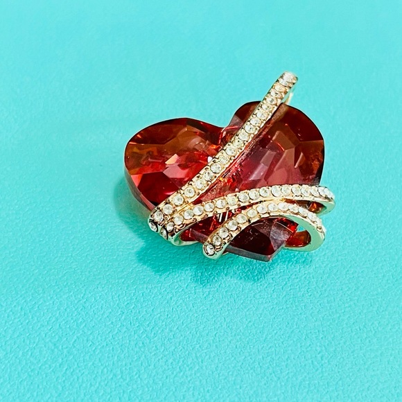 Swarovski Crystal-Wrapped Ruby Heart Pendant for Necklace - Picture 3 of 6